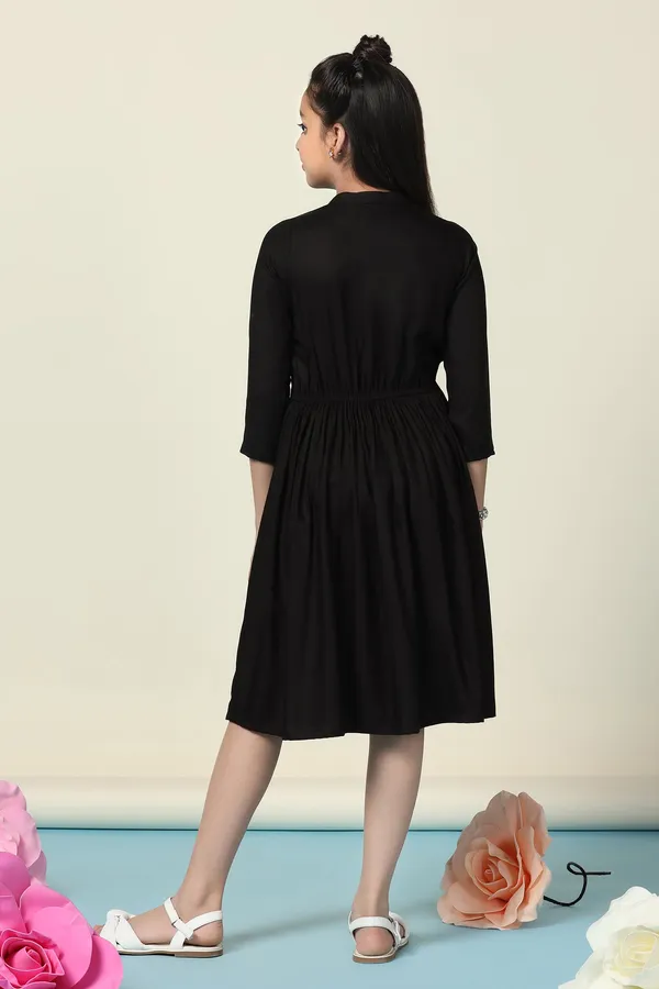 Black_Rayon_Embroidered_Fit_And_Flare_Knee_Length_Dress_For_Girls