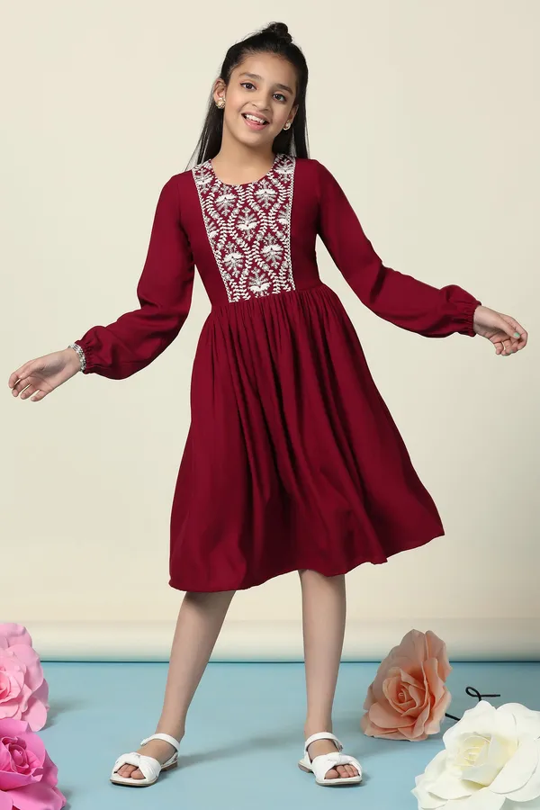 Maroon_Rayon_Embroidered_Fit_And_Flare_Knee_Length_Dress_For_Girls