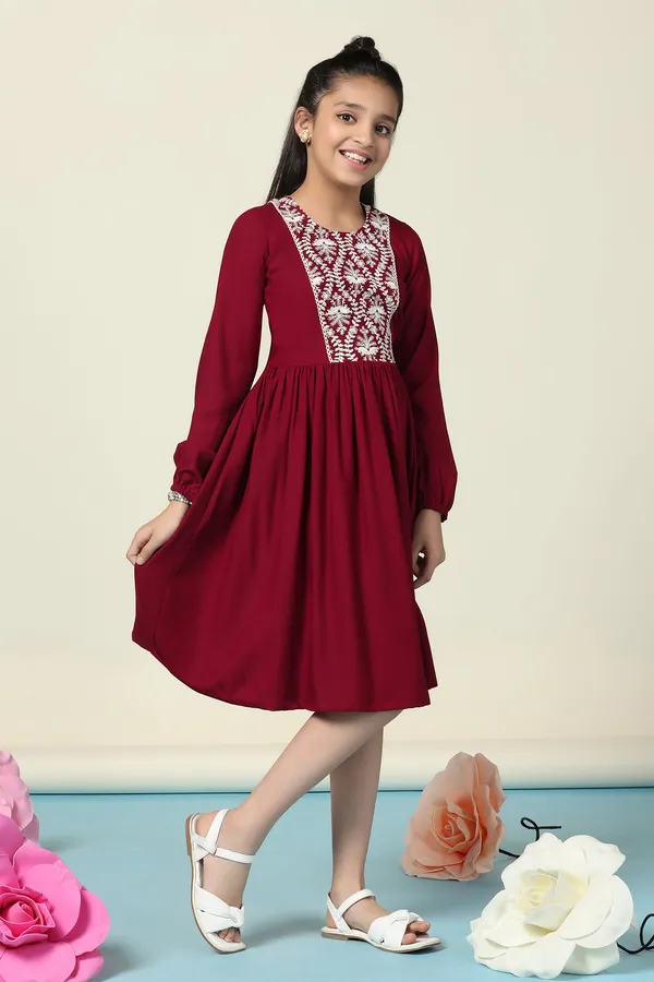 Maroon_Rayon_Embroidered_Fit_And_Flare_Knee_Length_Dress_For_Girls