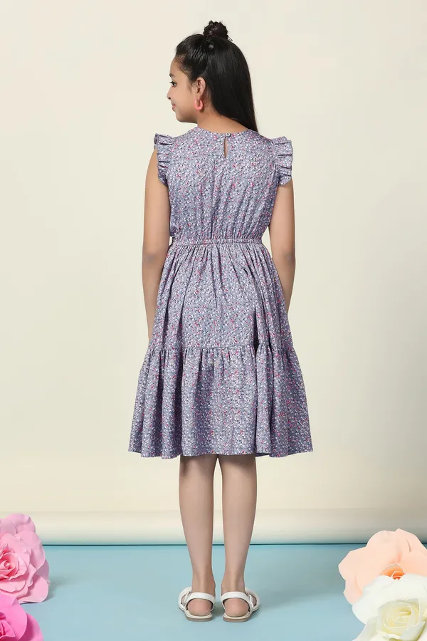 Grey_Bsy_Floral_Printed_Tiered_Knee_Length_Dress_For_Girls
