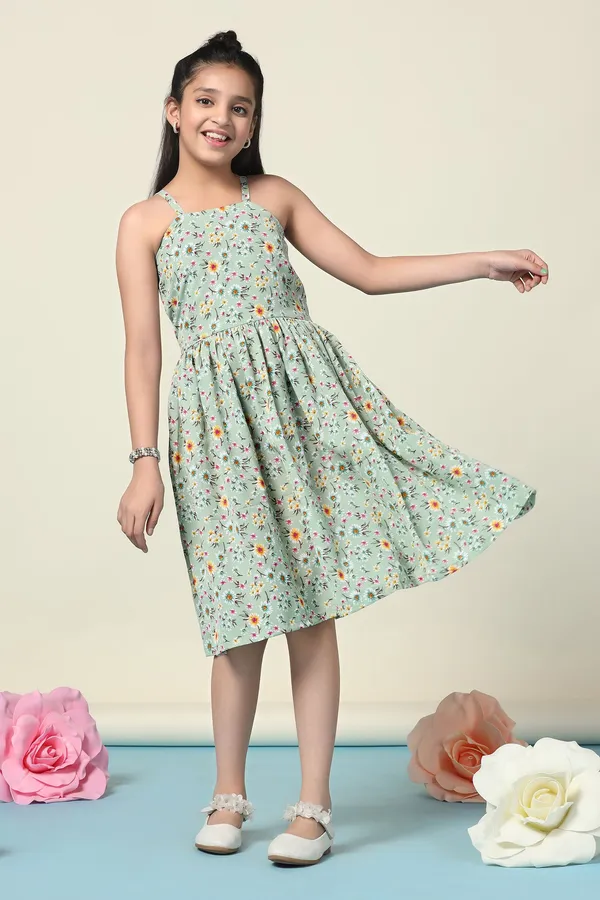 Pista_Lexus_Checks_Floral_Printed_Fit_And_Flare_Knee_Length_Dress_For_Girls