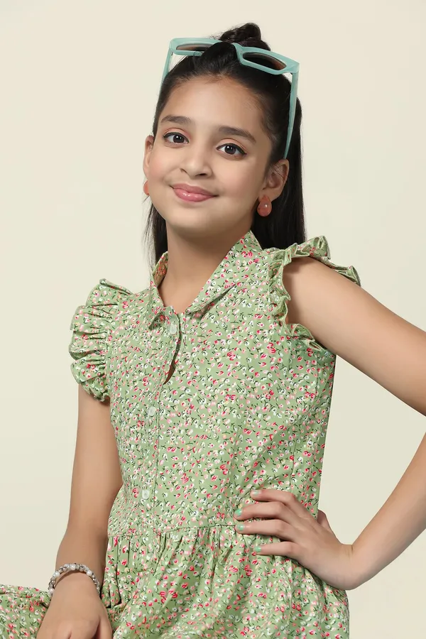 Pista_Bsy_Floral_Printed_A-Line_Knee_Length_Dress_For_Girls