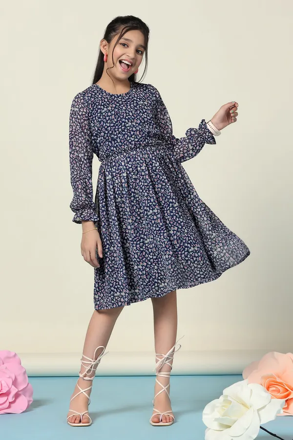 Blue_Georgette_Floral_Printed_Fit_And_Flare_Knee_Length_Dress_For_Girls