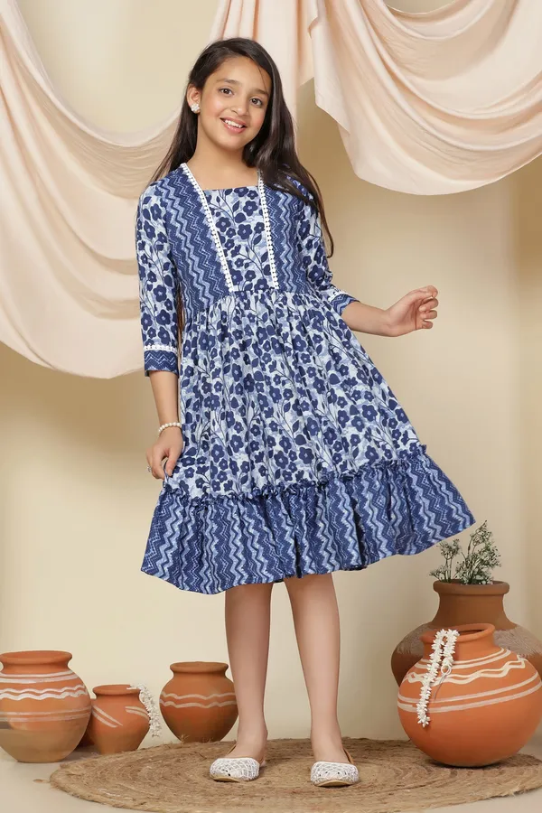 Blue_Slub_Floral_Printed_Knee_Length_Dress_For_Girls