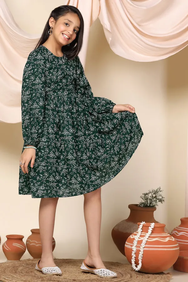 Green_Slub_Cotton_Floral_Printed_Knee_Length_Dress_For_Girls