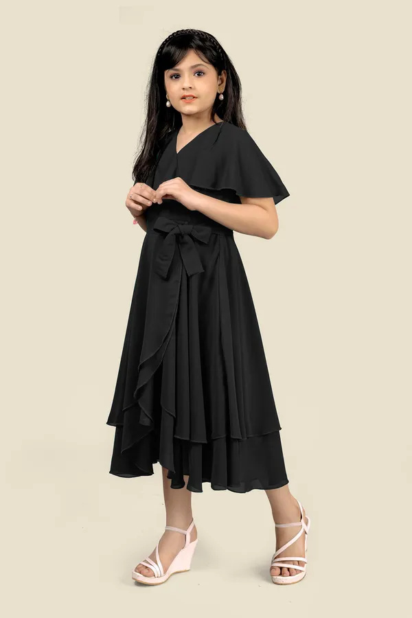 Black_Georgette_Solid_Fit_And_Flare_Knee_Length_Dress_For_Girls