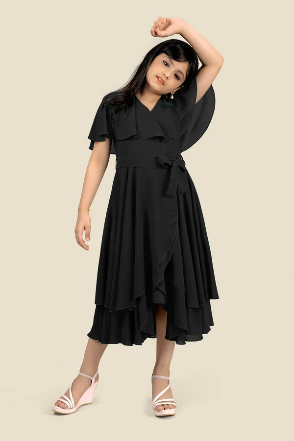 Black_Georgette_Solid_Fit_And_Flare_Knee_Length_Dress_For_Girls