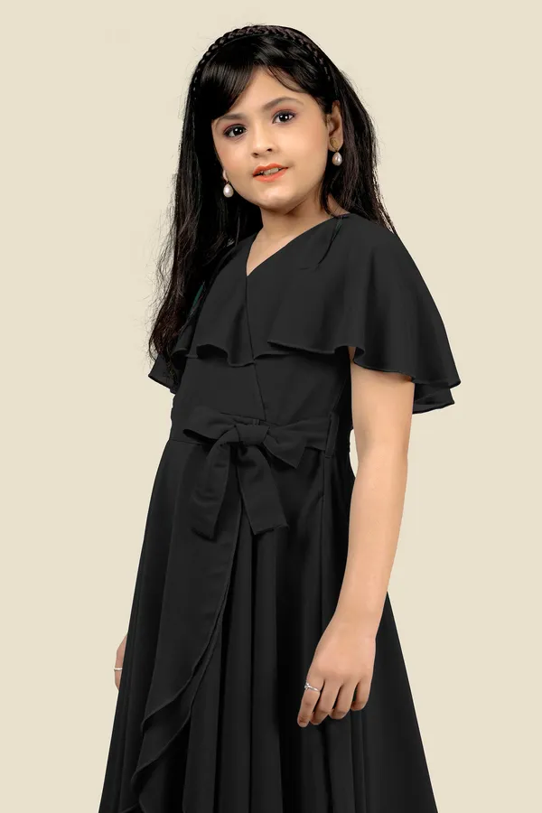 Black_Georgette_Solid_Fit_And_Flare_Knee_Length_Dress_For_Girls