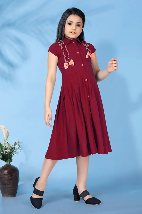 Maroon_Biscuit_Cotton_Slub_Front_Fastening_Fit_And_Flare_Knee_Length_Dress_For_Girls