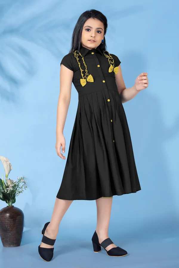 Black_Biscuit_Cotton_Slub_Front_Fastening_Fit_And_Flare_Knee_Length_Dress_For_Girls
