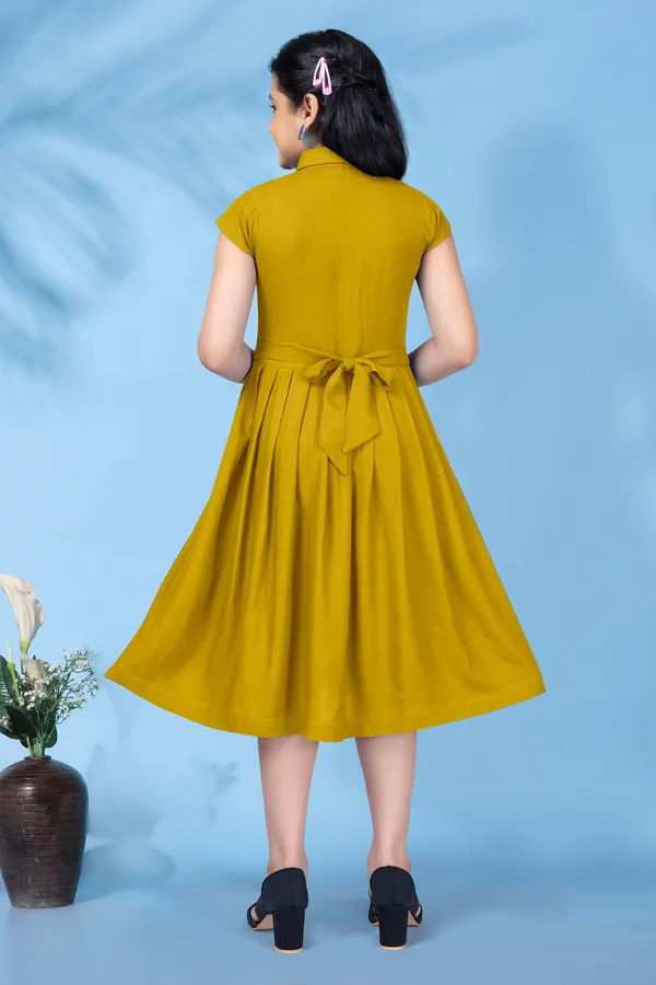 Mustard_Biscuit_Cotton_Slub_Front_Fastening_Fit_&_Flare_Knee_Length_Dress_For_Girls
