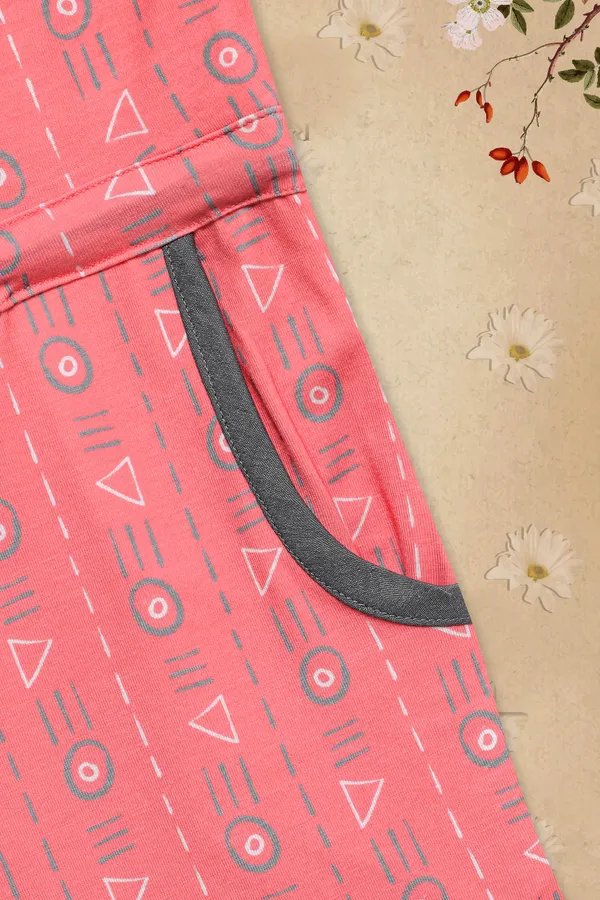 Peach_Cotton_Lycra_Geometric_Print_Capri_Jumpsuit_For_Girls