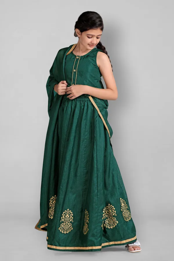 Green_Kota_Doria_Foil_Printed_Readymade_Lehenga_Choli_And_Dupatta_Set_For_Girls