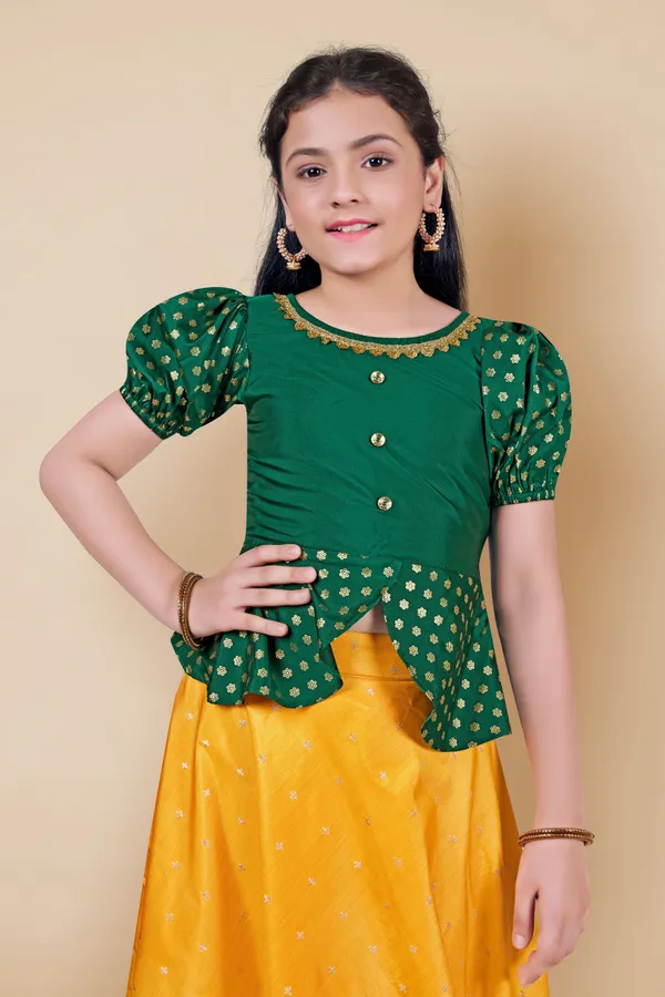 Green_Taffeta_Foil_Printed_Readymade_Lehenga_Choli_For_Girls