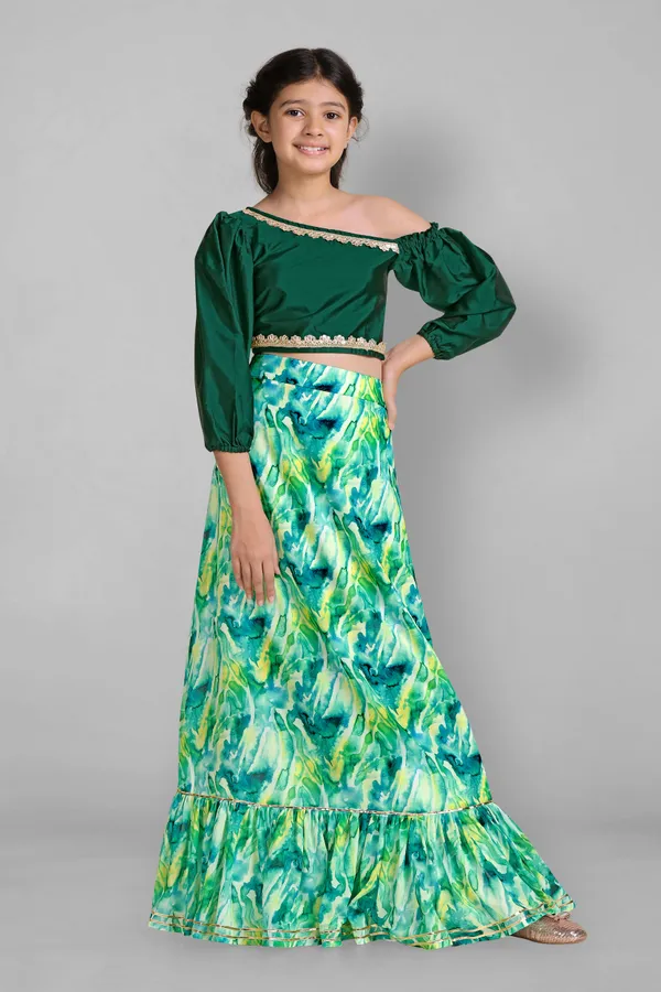 Green_Taffeta_Readymade_Solid_Crop_Top_And_Printed_Lehenga_For_Girls