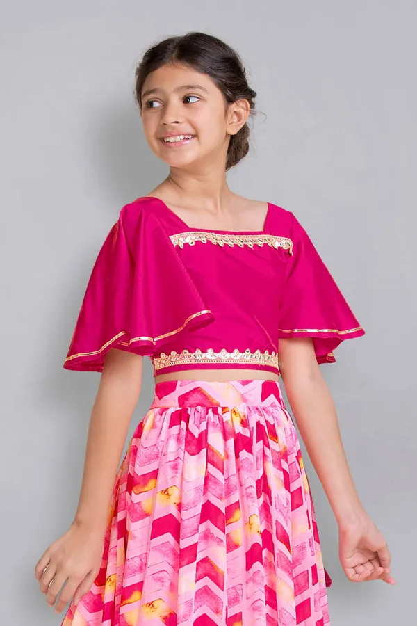 Pink_Ready_To_Wear_Georgette_Lehenga_And_Taffeta_Choli_Set_For_Girls