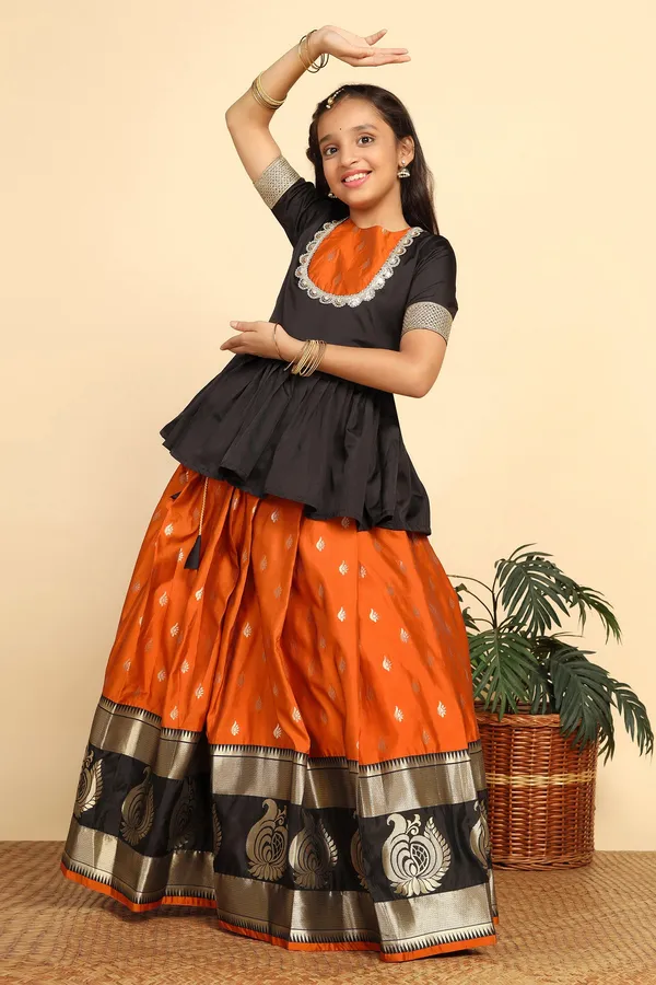 Black_Jacquard_Work_Lehenga_Choli_Set_For_Girls