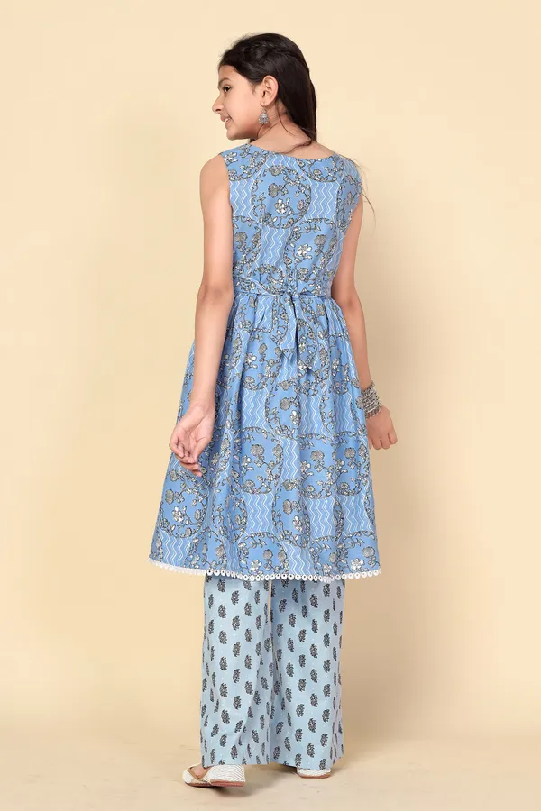 Blue_Floral_Printed_Cotton_Kurta_And_Palazzo_Set