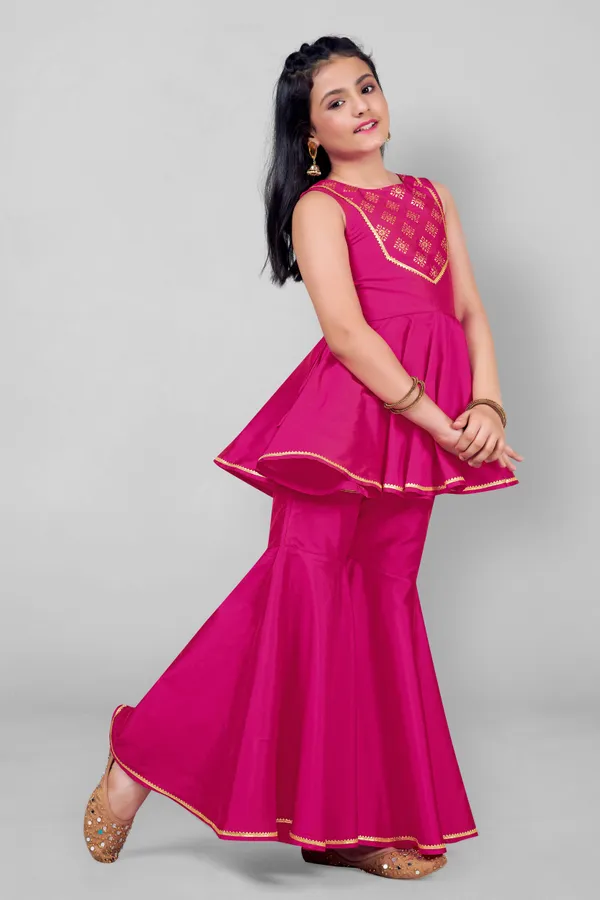 Pink_Taffeta_Foil_Pattern_Top_And_Solid_Sharara_Clothing_Set_For_Girls