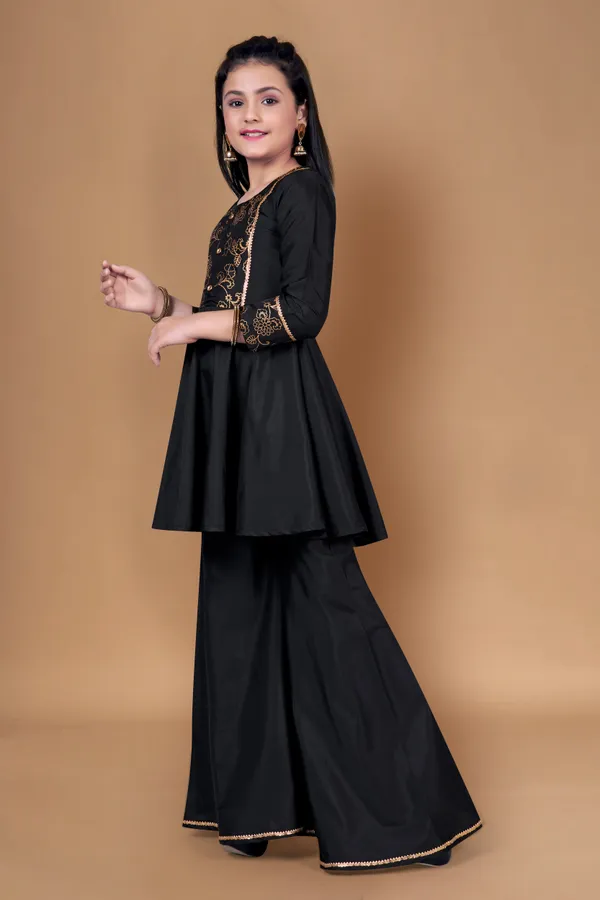 Black_Taffeta_Foil_Pattern_Top_And_Solid_Sharara_Clothing_Set_For_Girls