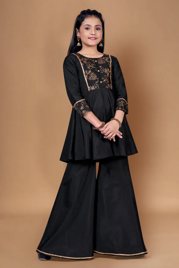 Black_Taffeta_Foil_Pattern_Top_And_Solid_Sharara_Clothing_Set_For_Girls