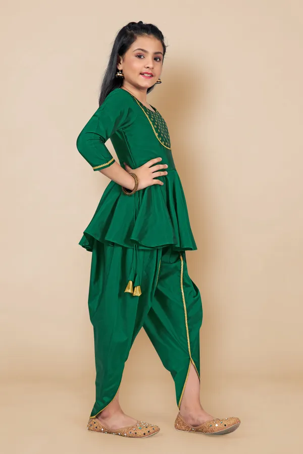 Green_Taffeta_Foil_Printed_Peplum_Kurta_With_Solid_Dhoti_Set_For_Girls
