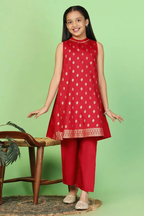 Red_Taffeta_Printed_Kurta_And_Trouser_Set_For_Girls