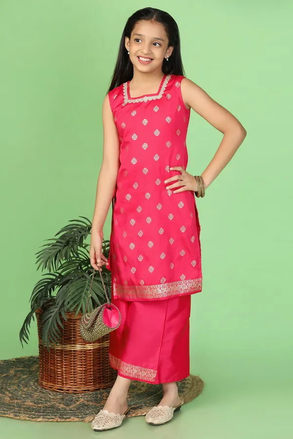 Red_Taffeta_Printed_Kurta_And_Palazzo_Set
