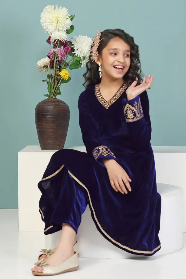 Navy_Blue_Solid_Velvet_Kurta_With_Salwar_Set_For_Girls