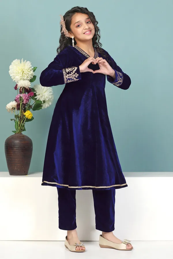 Navy_Blue_Solid_Velvet_Kurta_With_Salwar_Set_For_Girls