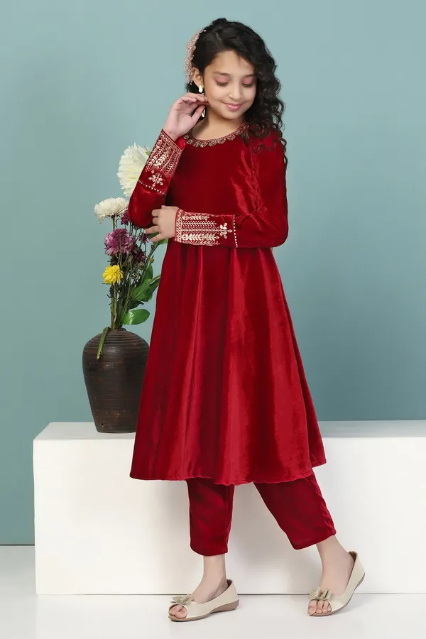 Maroon_Velvet_Solid_Flared_Kurta_With_Pant_Set_For_Girls
