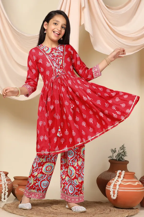 Red_Slub_Motif_Printed_Knee_Length_A-Line_Kurta_With_Pant_Set_For_Girls