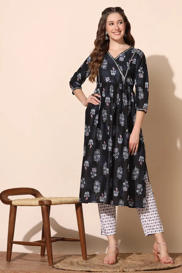 Black_Cotton_Floral_Printed_Kurta_Pant_Set