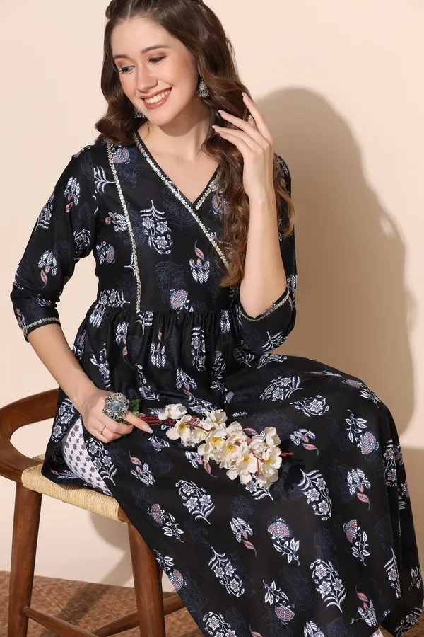 Black_Cotton_Floral_Printed_Kurta_Pant_Set