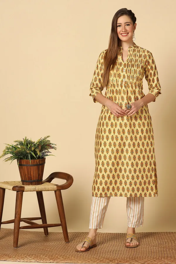 Yellow_Cotton_Floral_Printed_Kurta_Pant_Set