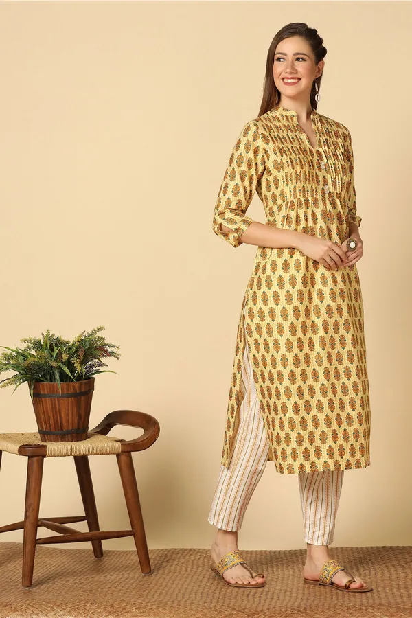 Yellow_Cotton_Floral_Printed_Kurta_Pant_Set
