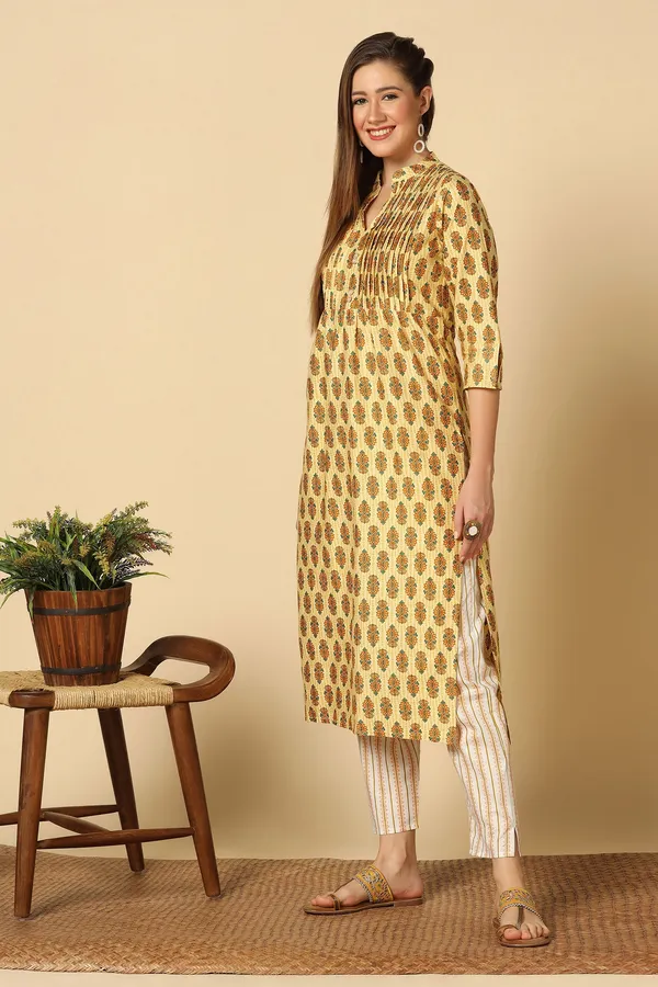 Yellow_Cotton_Floral_Printed_Kurta_Pant_Set