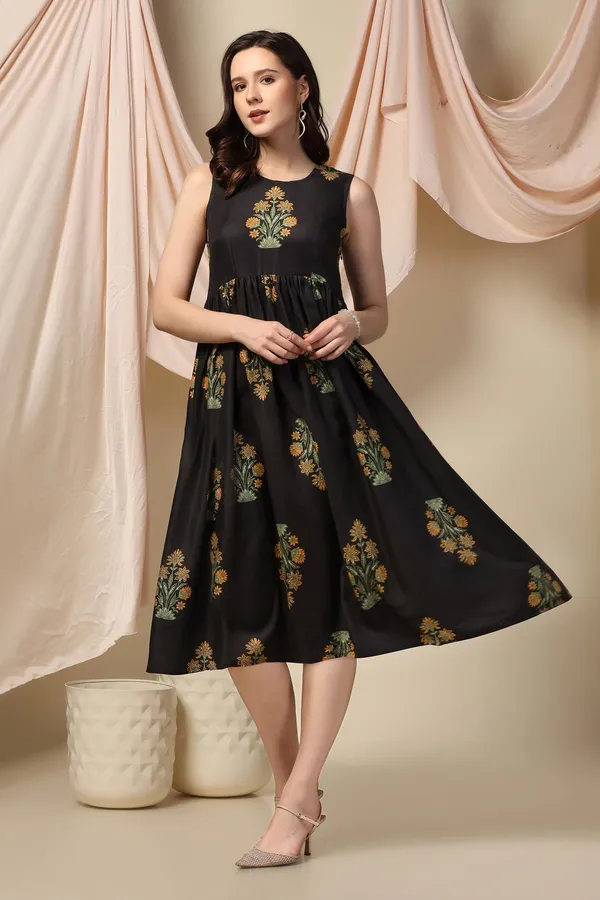 Black_Slub_Floral_Print_Knee_Length_Dress_For_Women
