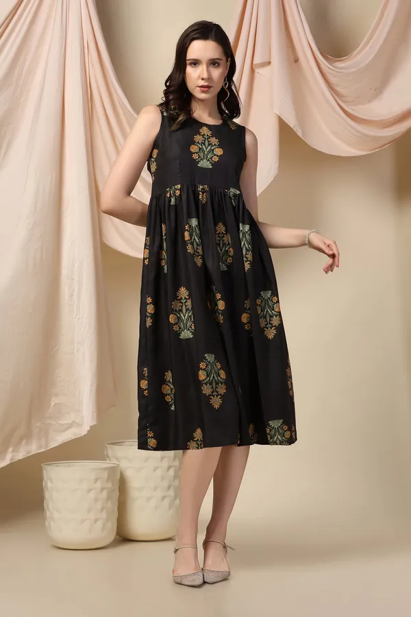 Black_Slub_Floral_Print_Knee_Length_Dress_For_Women