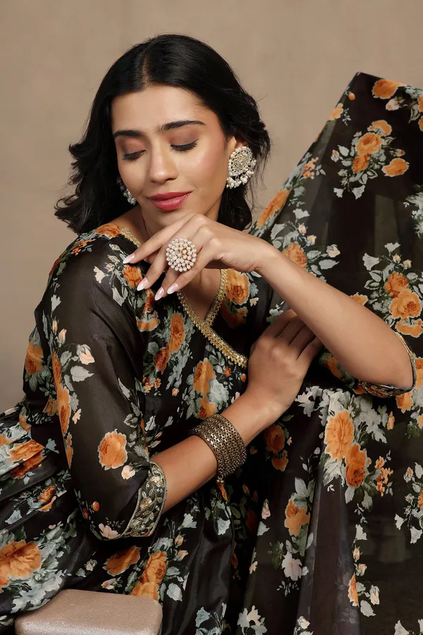 Black_Tabby_Organza_Gathered_Floral_Print_A-Line_Maxi_Dress_With_Dupatta_Set_For_Women