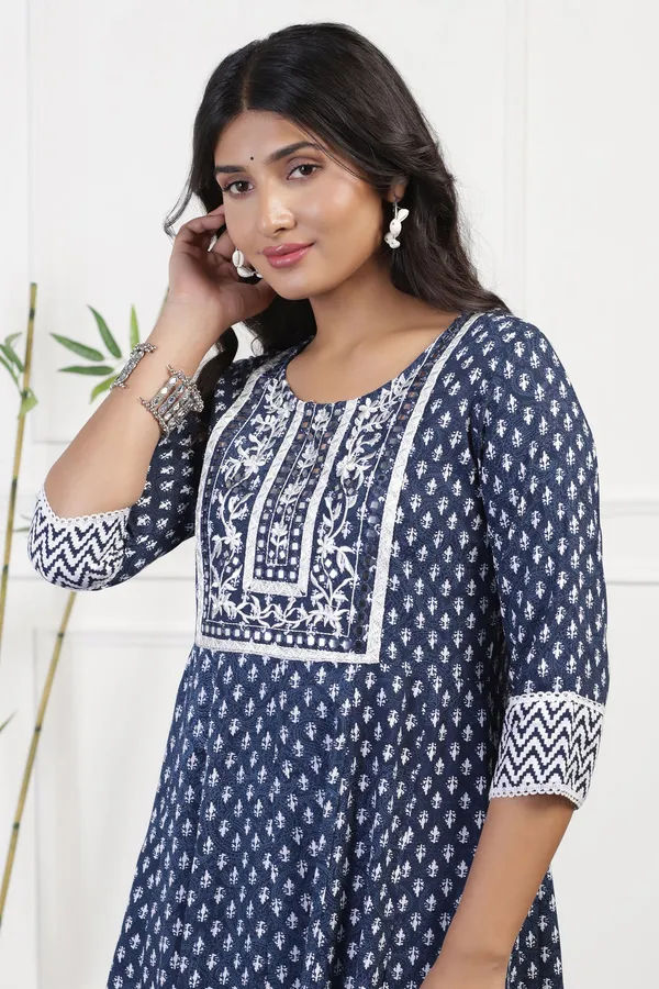 Blue_Cotton_Floral_Printed_Anarkali_Maxi_Length_Kurta