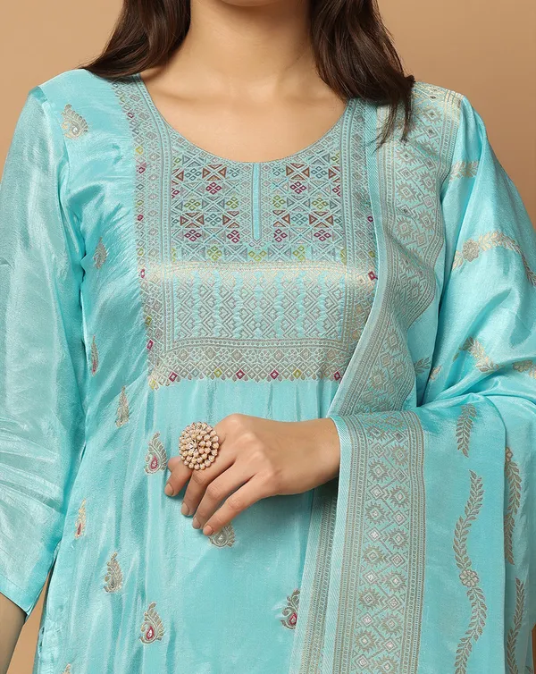 Sky_Dola_Silk_Jacquard_Work_Kurta_Set_With_Dupatta_For_Women