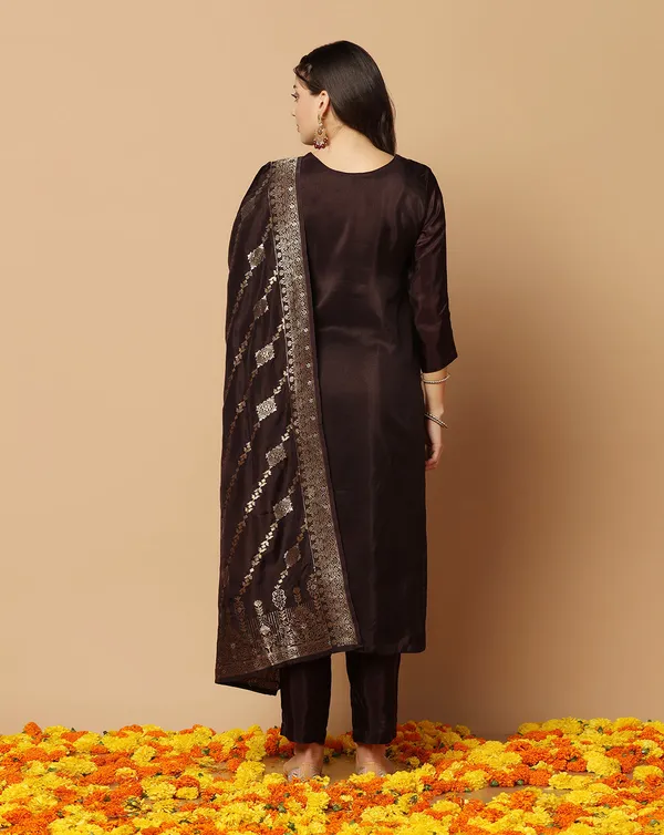 Brown_Dola_Silk_Jacquard_Work_Kurta_Set_With_Dupatta_For_Women