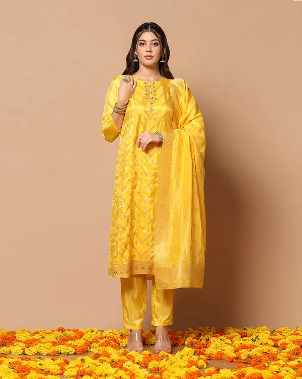Yellow_Dola_Silk_Jacquard_Work_Kurta_Set_With_Dupatta_For_Women