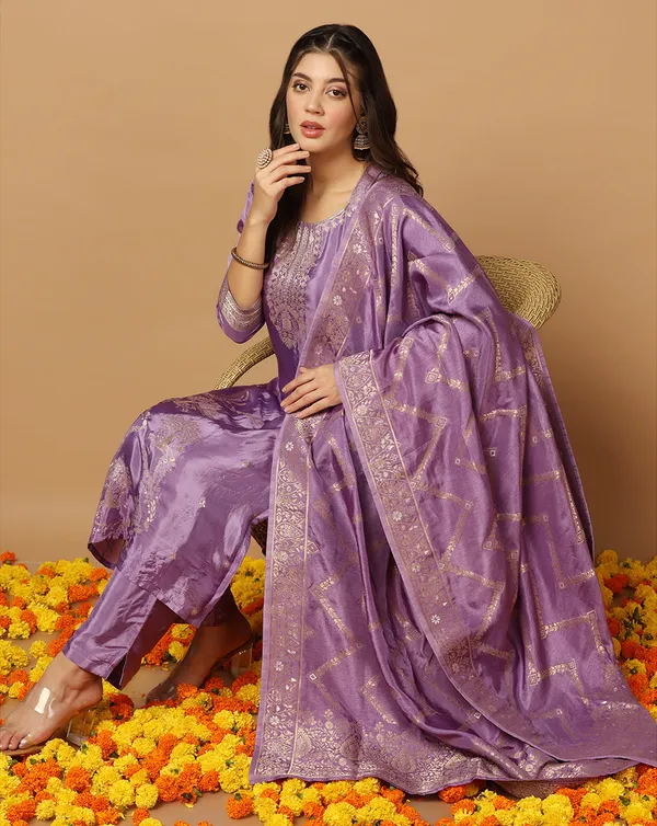 Lavender_Dola_Silk_Jacquard_Work_Kurta_Set_With_Dupatta_For_Women