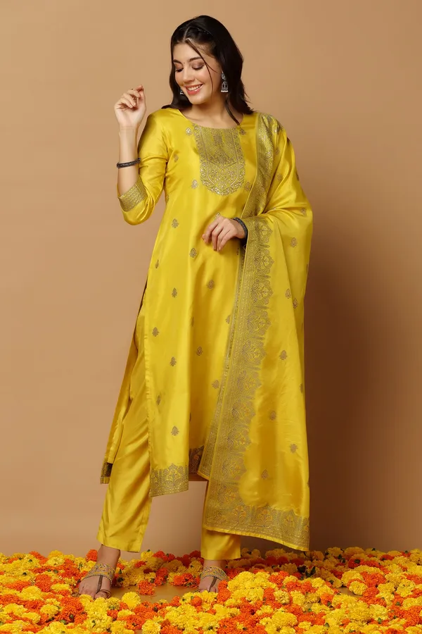 Yellow_Jacquard_Kurta,_Pant_With_Dupatta_Set