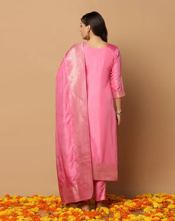 Baby_Pink_Jacquard_Kurta_And_Pant_Set_With_Dupatta