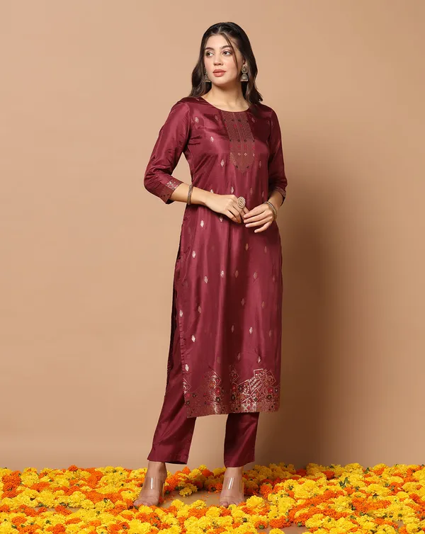 Wine_Jacquard_Kurta_And_Pant_Set_With_Dupatta