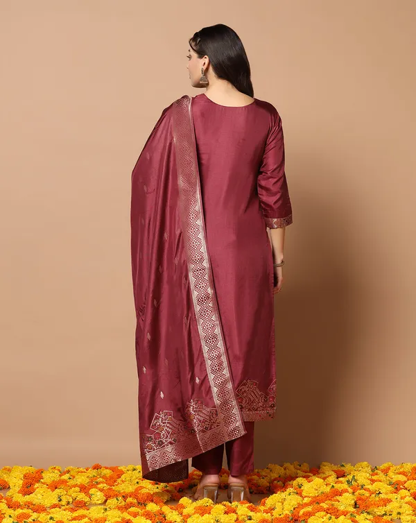 Wine_Jacquard_Kurta_And_Pant_Set_With_Dupatta