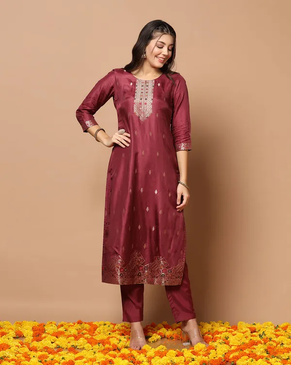 Wine_Jacquard_Kurta_And_Pant_Set_With_Dupatta